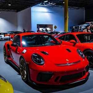 Meet your Posher, Zalin